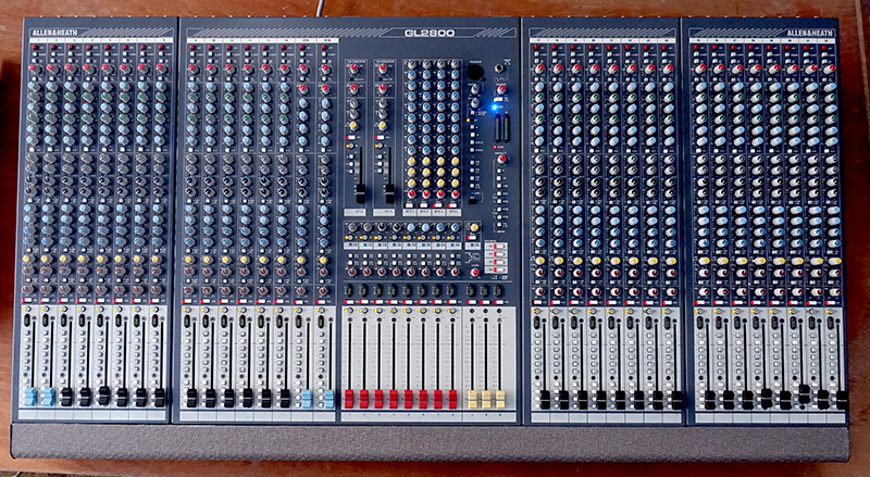 Allen&amp;Heath-GL2800-u.jpg